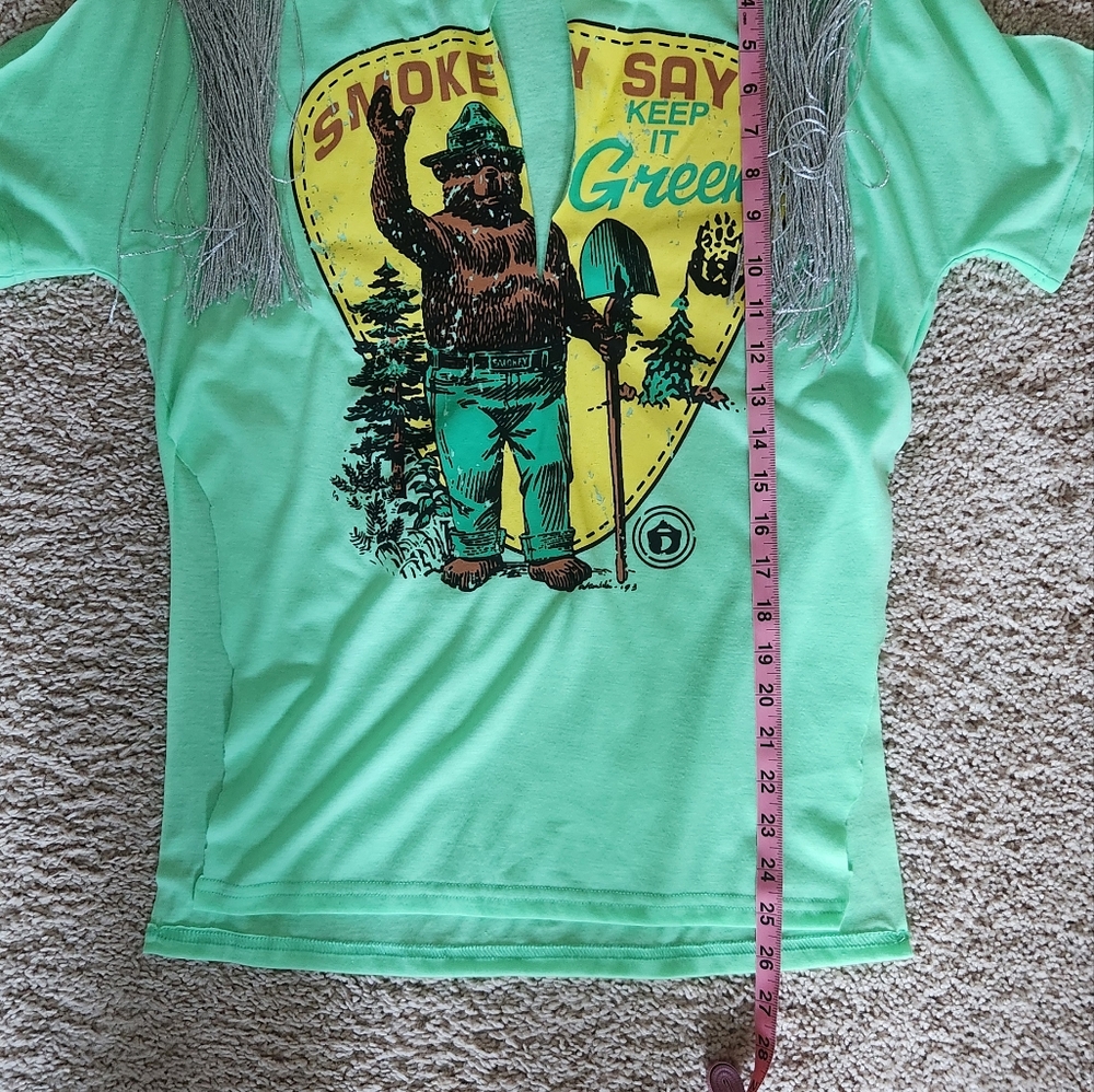 Swankaposh Distressed Smokey The Bear Graphic T Shirt - Picture 6 of 7